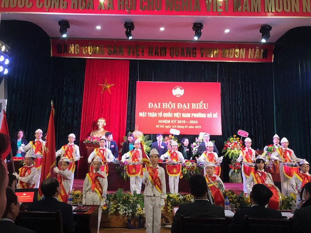 đội nghi lễ chào mừng đại hội MTTQ phường Bồ Đề 2019